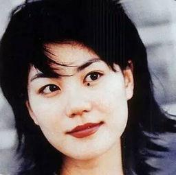 塌鼻梁的女明星,揭秘那些美得不可方物的女明星